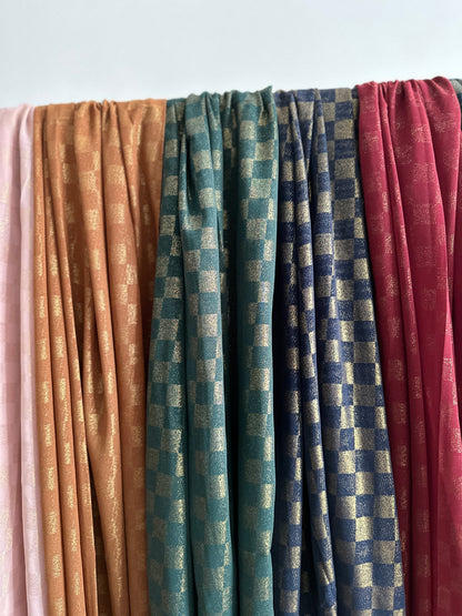 Gleam Chequered Hijab